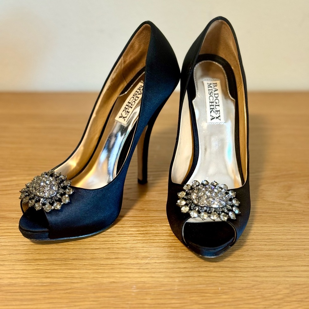 Badgley Mischka Lissa peep toe Crystal Embellished Heels